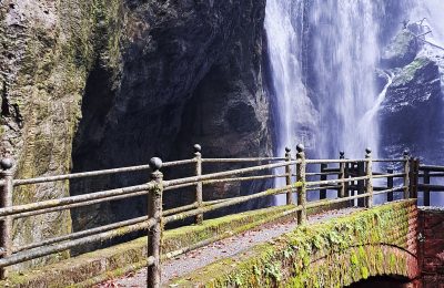Uryu no Taki waterfall